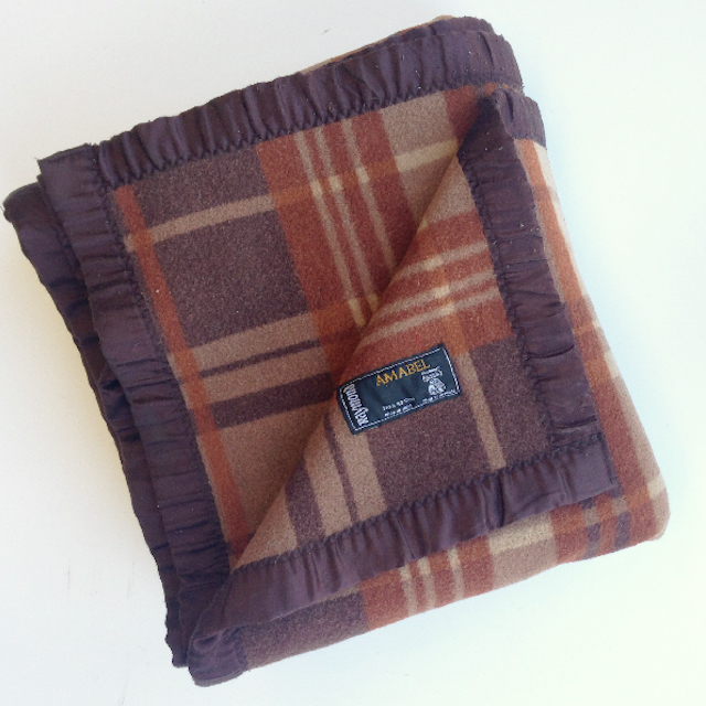 BLANKET, Brown Tartan